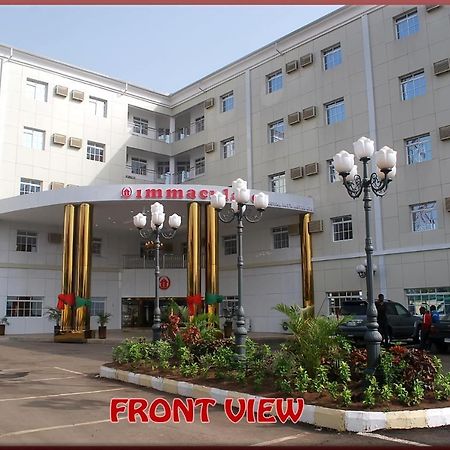 Immaculate Royal Int'L Hotel Owerri Bagian luar foto