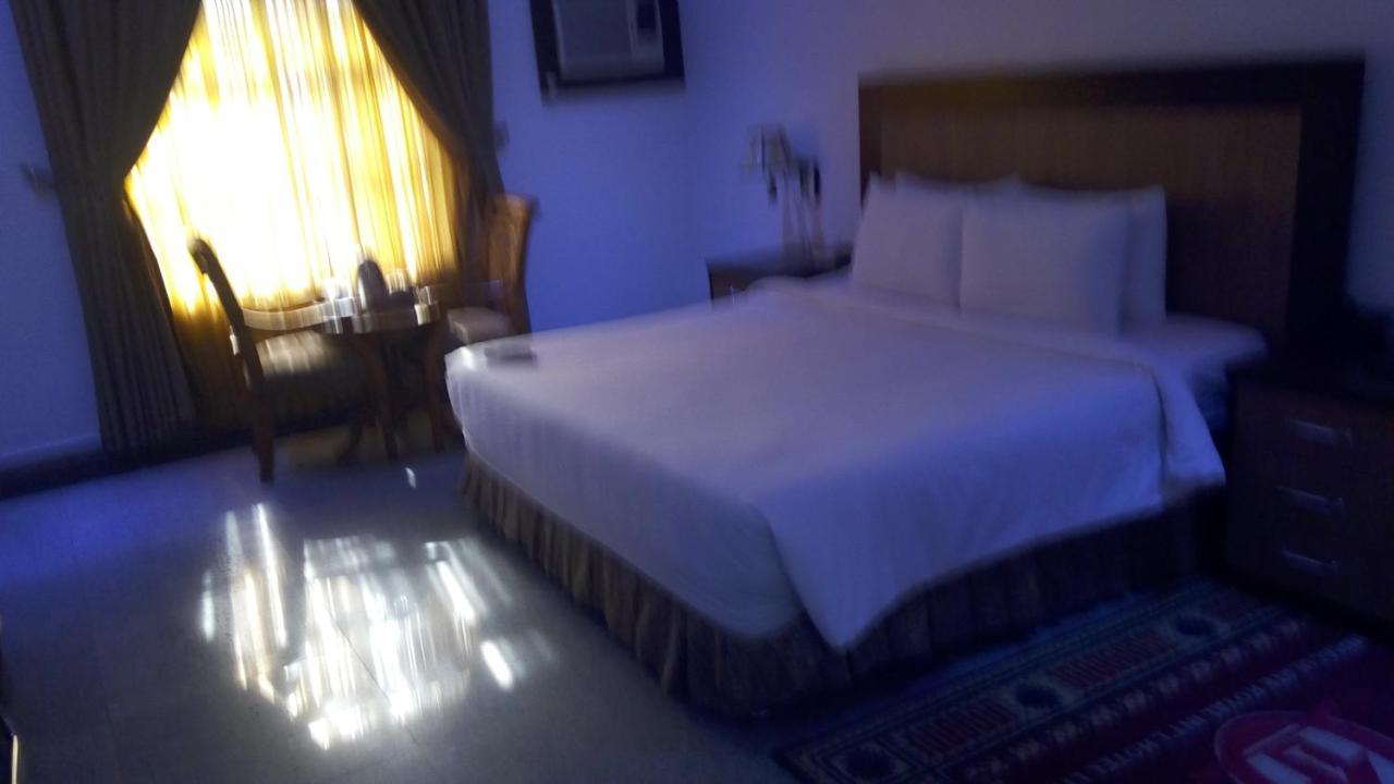 Immaculate Royal Int'L Hotel Owerri Bagian luar foto