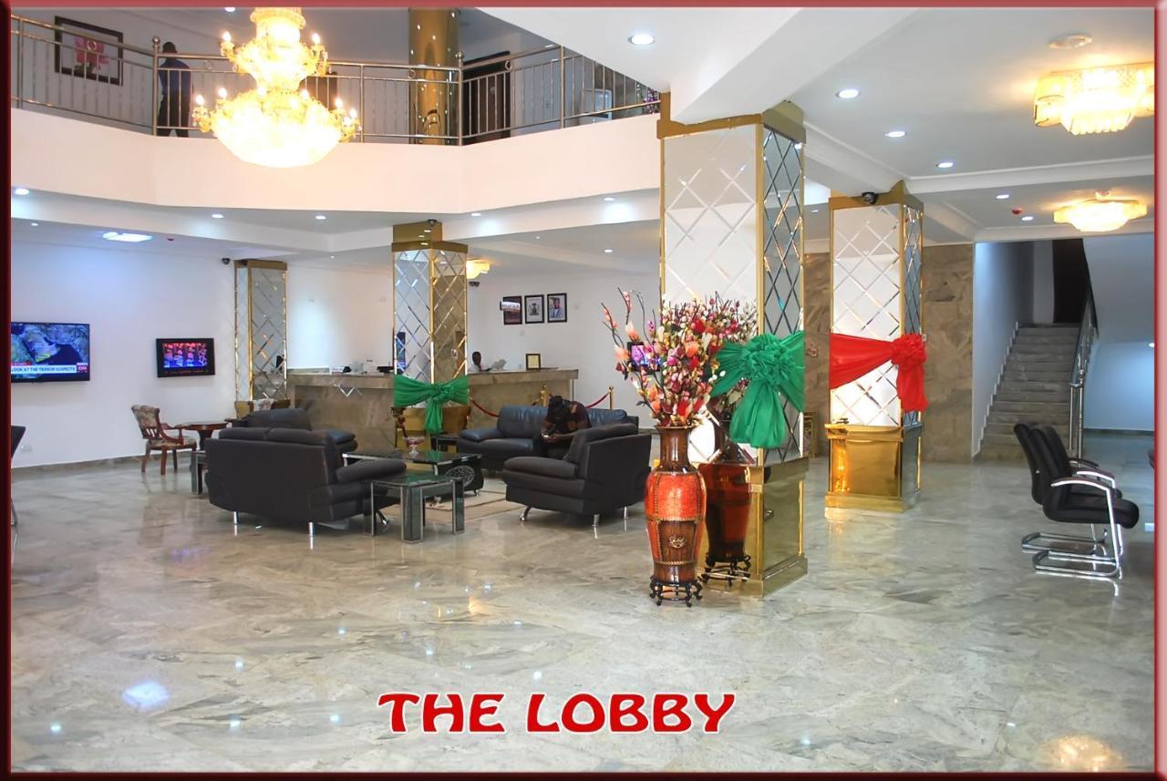 Immaculate Royal Int'L Hotel Owerri Bagian luar foto